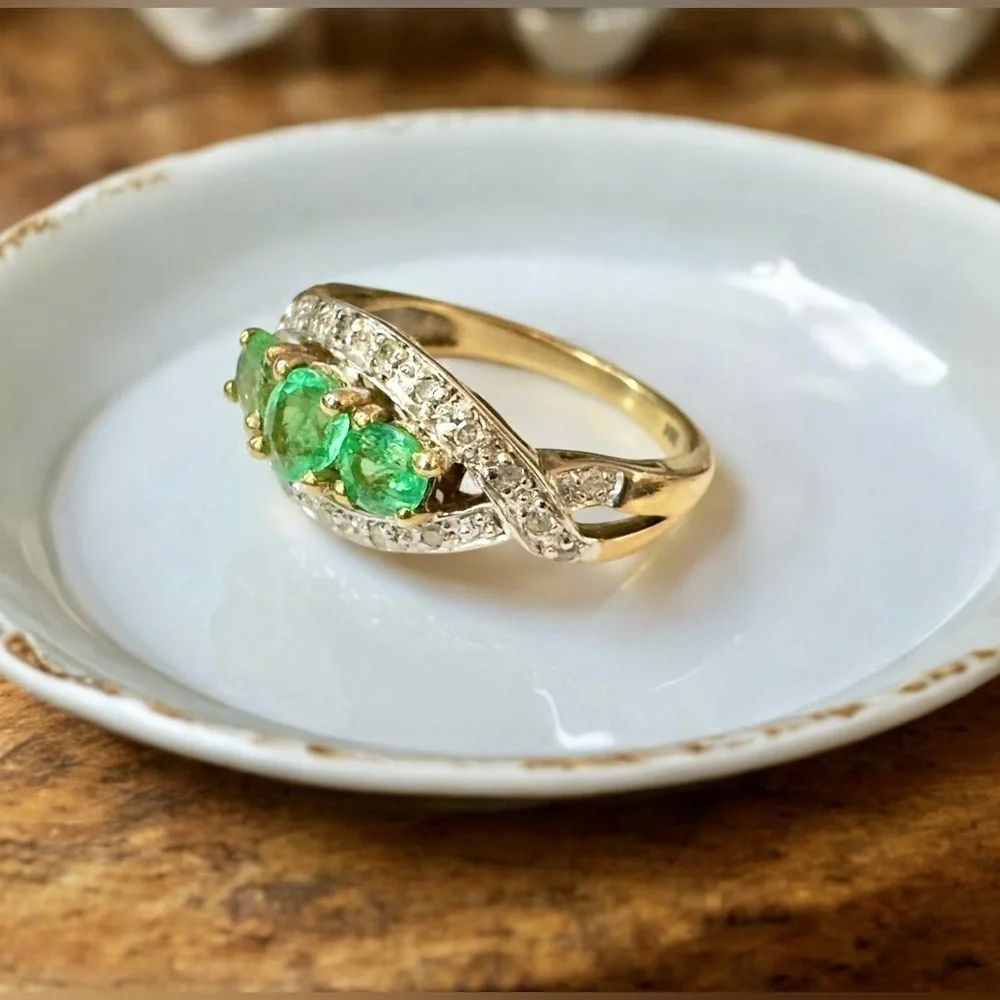 Vintage Emerald & Diamond Gold Over Sterling Silver Ring (7)
